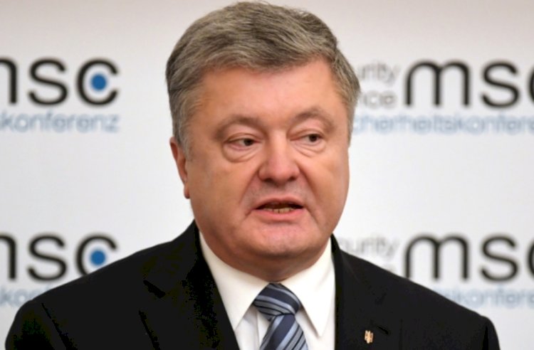 Former Ukraine President Calls For Weapons, Sanctions On Russia