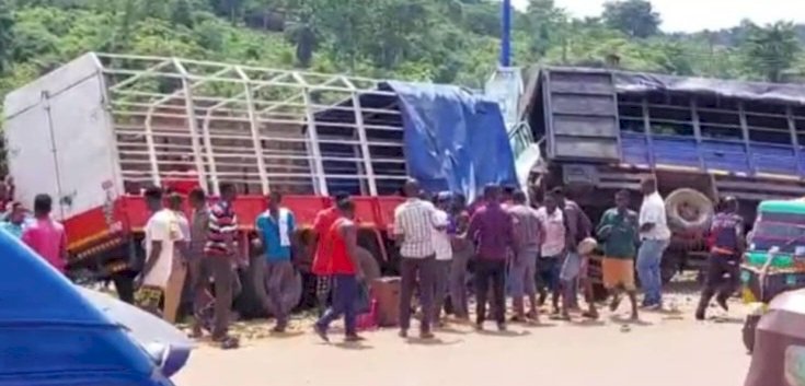 One Person Dead, Seven Injured After 2 Trucks Collided At Sefwi Dwinase-Bekwai