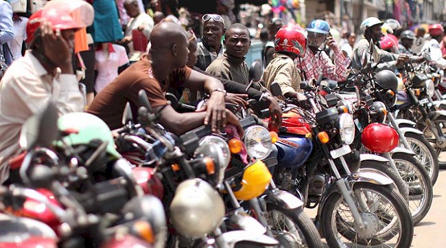 Accra: Police Arrests Errant Motorcyclists, Warns Them To ‘Go And Sin No More’