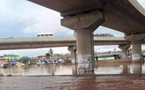 NADMO, Military, Move To Rescue Victims Of Accra Floods