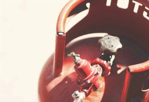 Stop Putting Stones On Your Leaking Gas Cylinders – Fire Service Warns Public