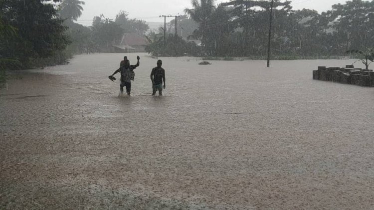 Many Houses In Akwadum Zongo Submerged After Downpour