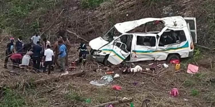 6 Persons Die In Accident At Apirede