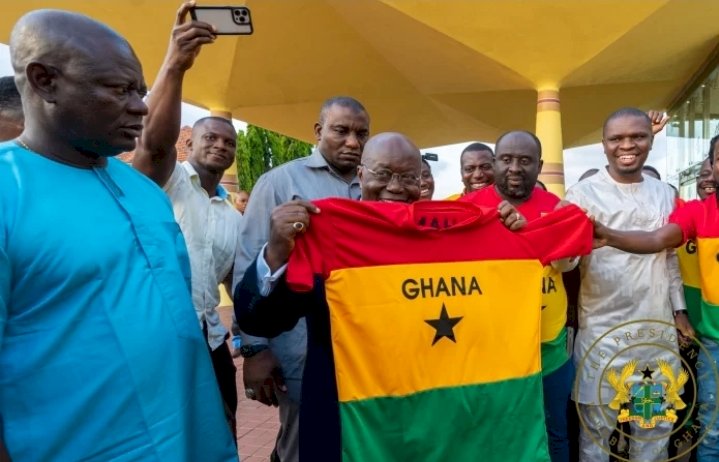 Akufo-Addo Flies Commercial To Cheer Black Stars At Qatar