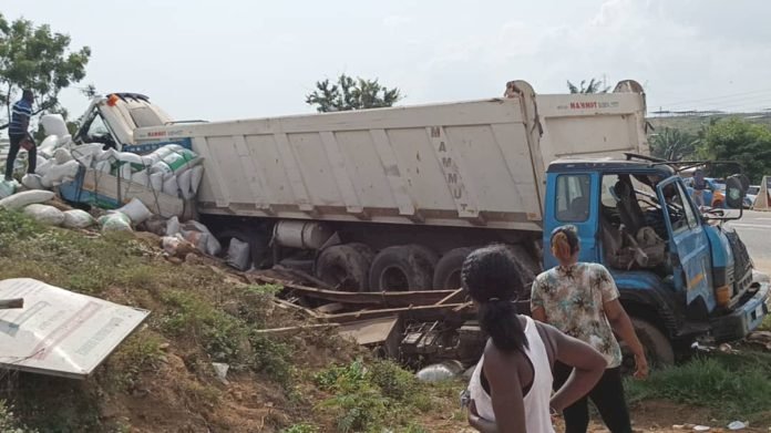 Driver’s Mate Killed, 2 In Critical Condition In Gory Accident At Gomoa Dominase