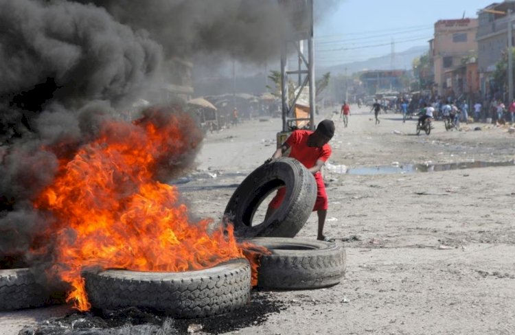 Haiti Police Riot After Crime Gangs Kill 14 Officers