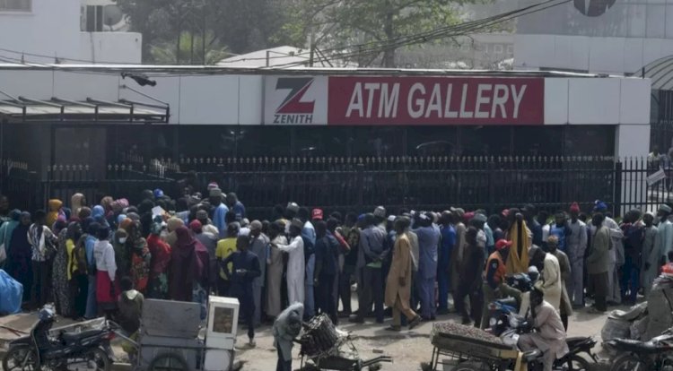 Nigeria's Naira Shortage: Banks Attacked In Warri And Benin City