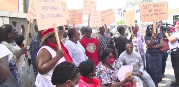 Pensioner Bondholders To Resume Picketing At Finance Ministry On June