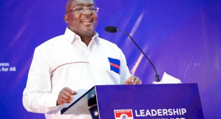 Bawumia Picks Up Nomination Forms